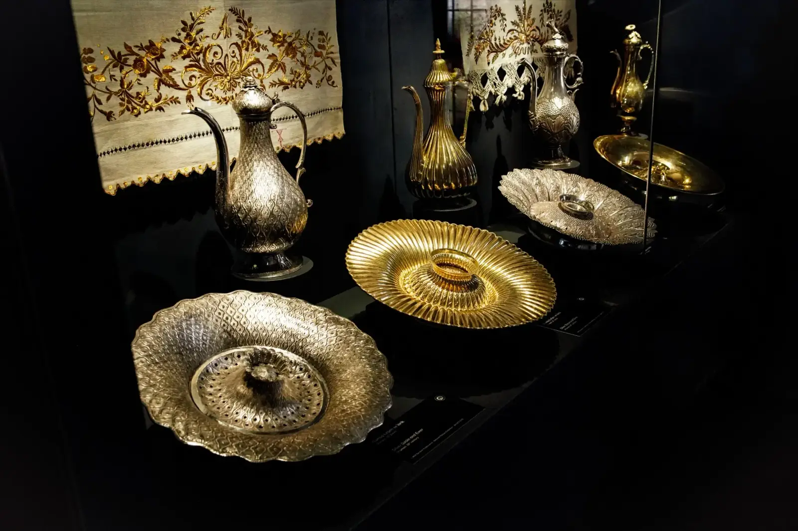 Silver and gilt ewers, basins and dishes from the palace collection.